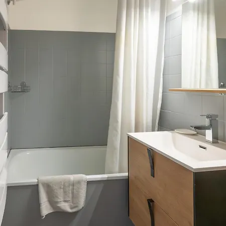 Le Cristal 4 Pers. Vue Montagnes & Proche Des Pistes. Apartamento