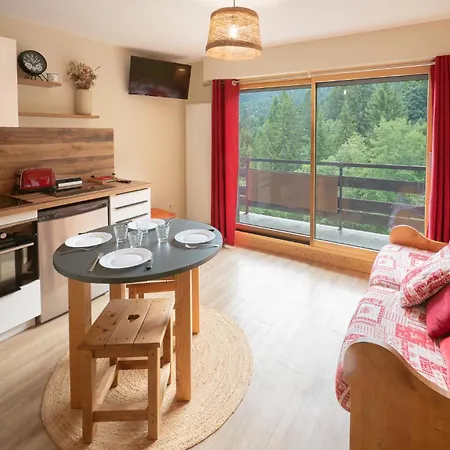 Apartamento Le Cristal 4 Pers. Vue Montagnes & Proche Des Pistes.